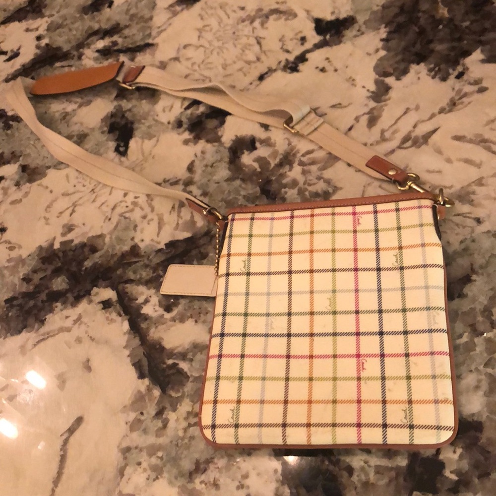 Coach crossbody bag ! - Picture 6 of 8